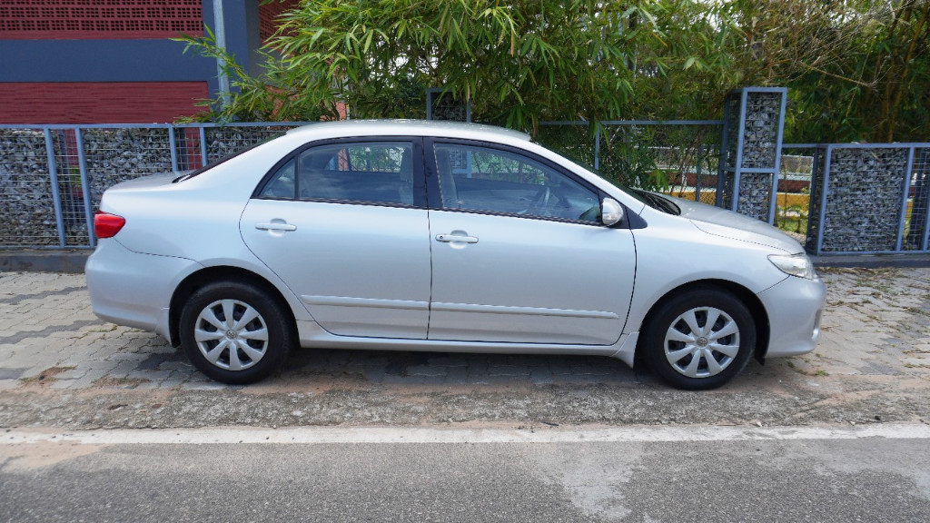 Used Cars in Trivandrum, Kerala - TOYOTA COROLLA ALTIS