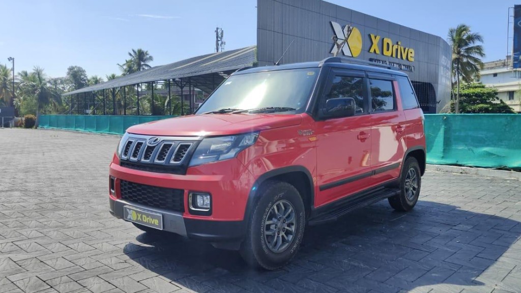 Used Cars in Trivandrum, Kerala - MAHINDRA TUV300 T1O MHAWKI00