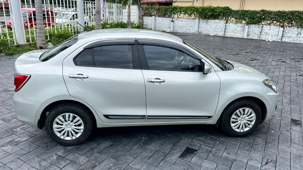 Used Cars in Trivandrum, Kerala - MARUTI SUZUKI DZIRE VXI