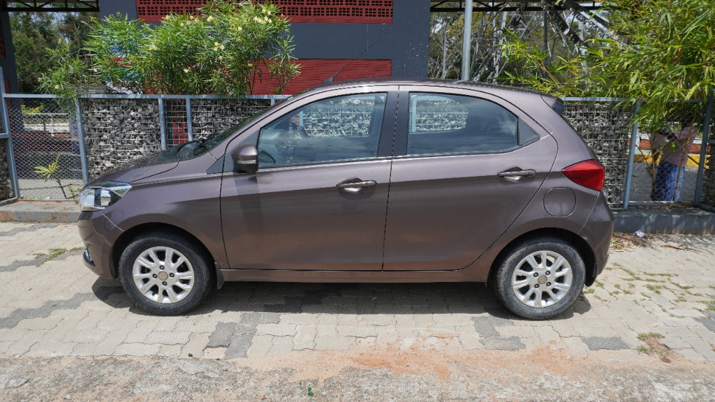 Used Cars in Trivandrum, Kerala - TATA TIAGO XZA 1.2 RTN BS4